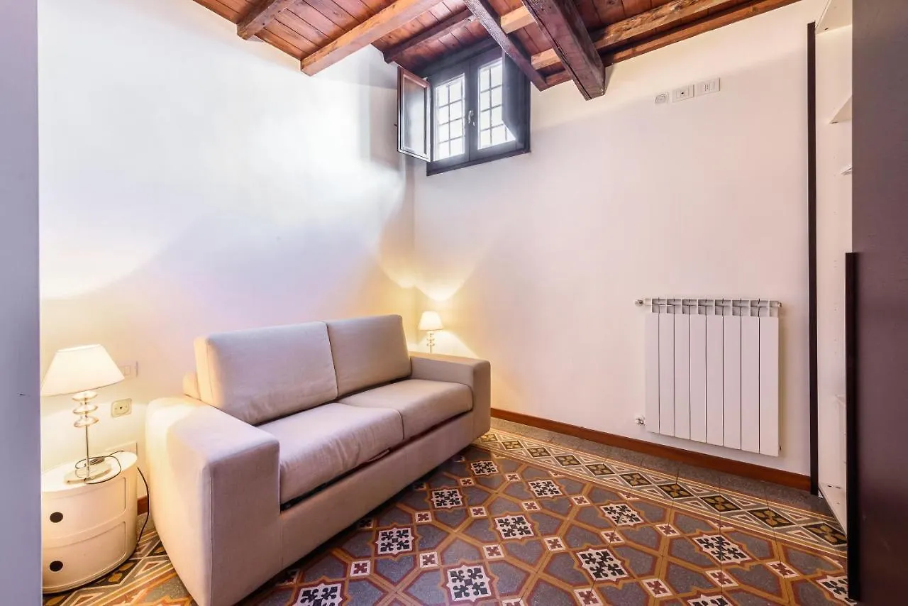 Albione By Mmega Apartment Florence